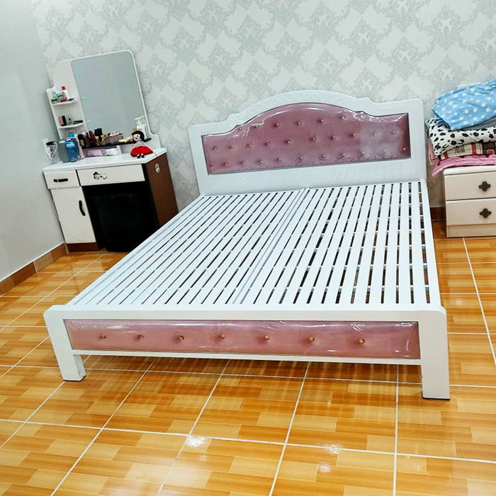 Giường ngủ bằng sắt mẫu mới hiện đại