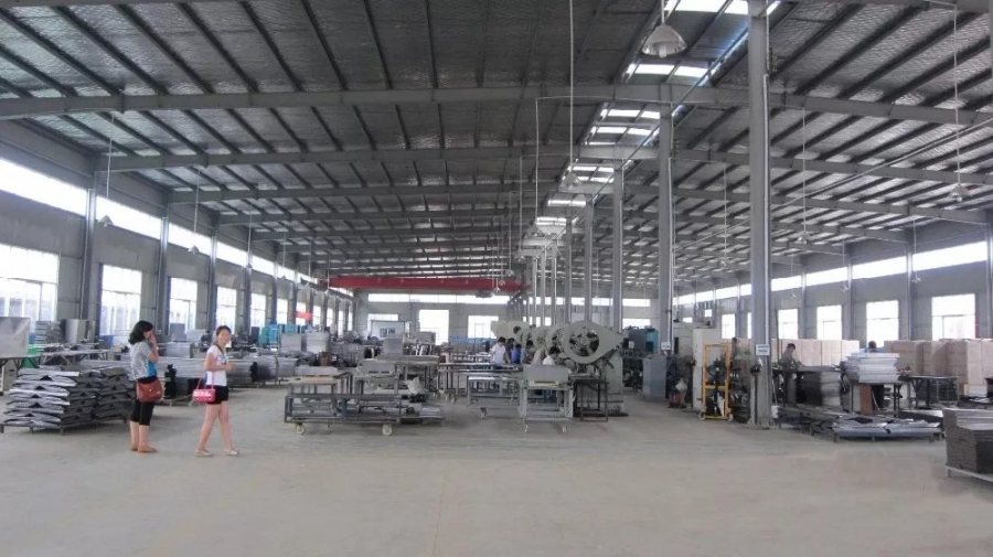 Chuyên nhận làm giường tầng sắt và tủ sắt theo yêu cầu giá rẻ