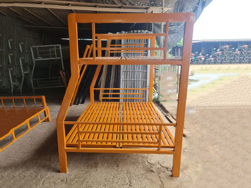 Giường tầng sắt