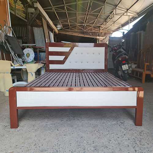 Giường ngủ sắt 1m2 hộp vuông bọc nệm hiện đại
