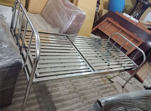 Chân giường inox 