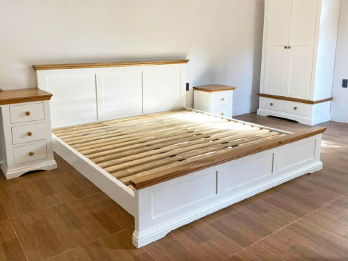 Giường gỗ sồi trắng