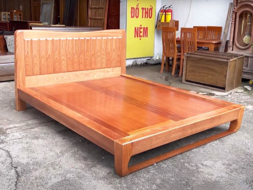 Giường gỗ xoan đào 2mx2m2