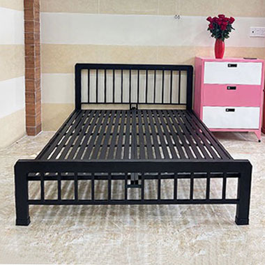Mẫu giường sắt 1m8 hiện đại và sang trọng