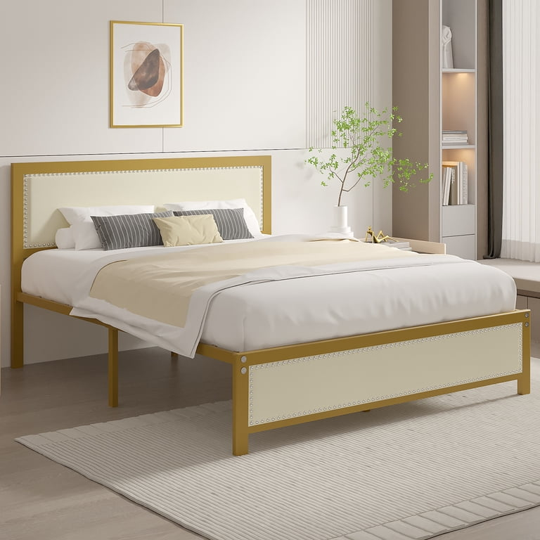 Mẫu giường sắt bọc nệm đẹp cho phòng ngủ