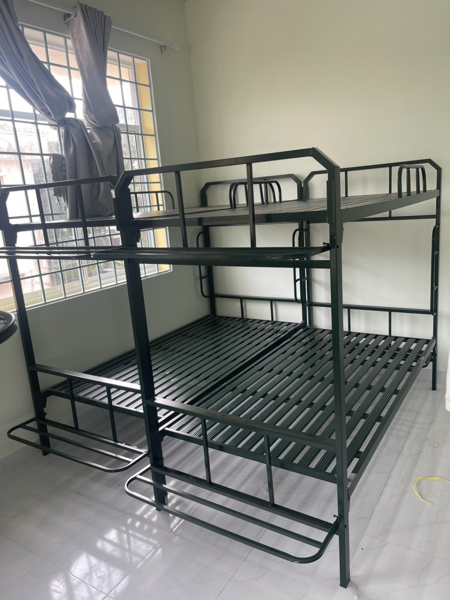 Mẫu giường sắt 2 tầng quân đội bền đẹp