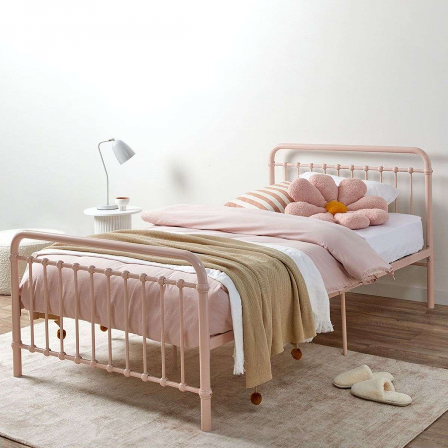 Mẫu giường sắt màu hồng đẹp và nổi bật