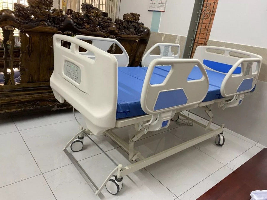 Giường sắt bệnh viện cho người bệnh