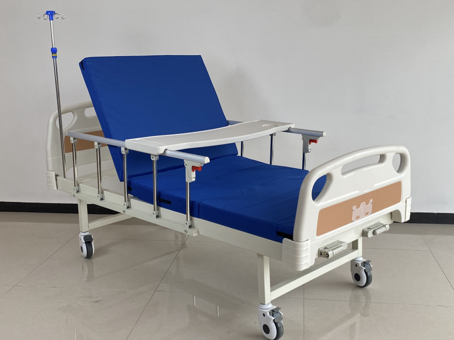 Giường sắt y tế cho người bệnh