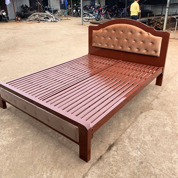 Mẫu giường sắt giả gỗ đẹp và bền bỉ