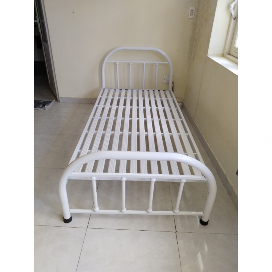 Giường sắt y tế cho người bệnh