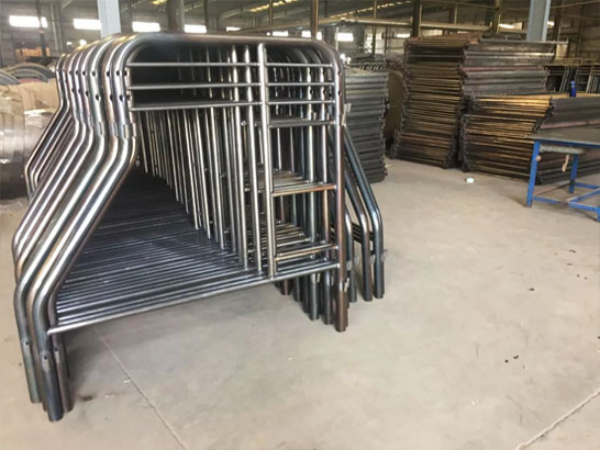 Xưởng sản xuất giường sắt tại TPHCM