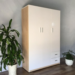 Tủ nhựa đựng quần áo 3 cánh màu trắng