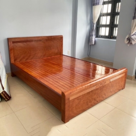Giường gỗ xoan đào 1m4